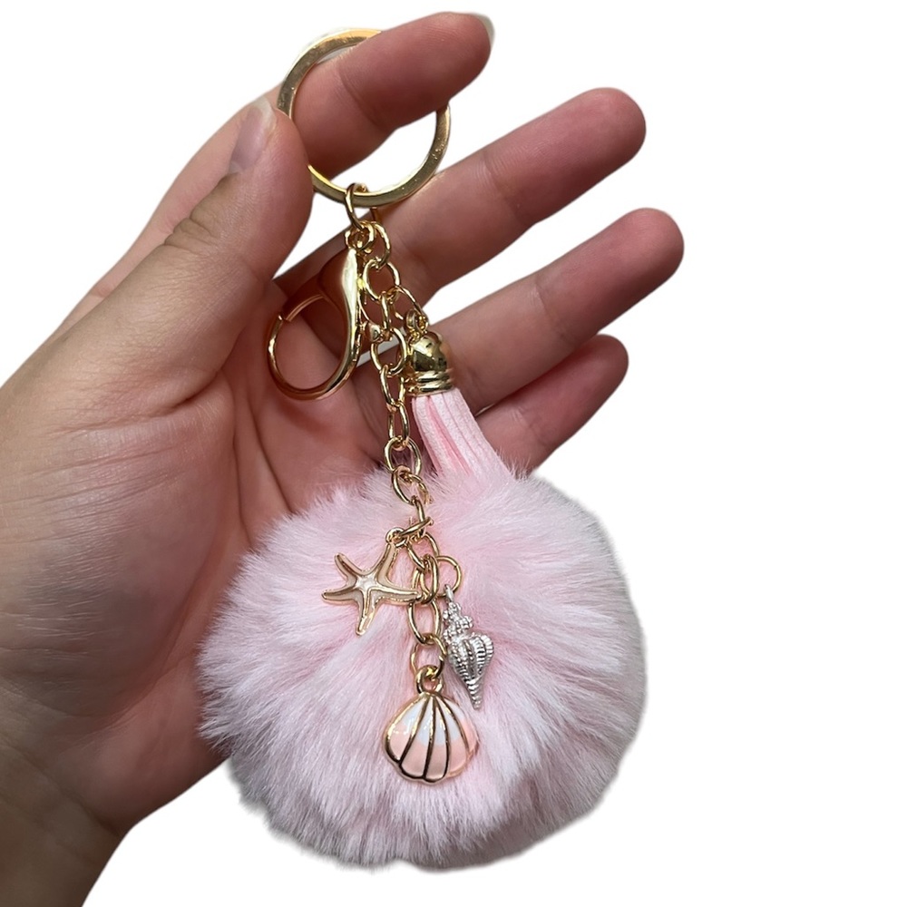 Hand crafted pink shell bag charm/keychain